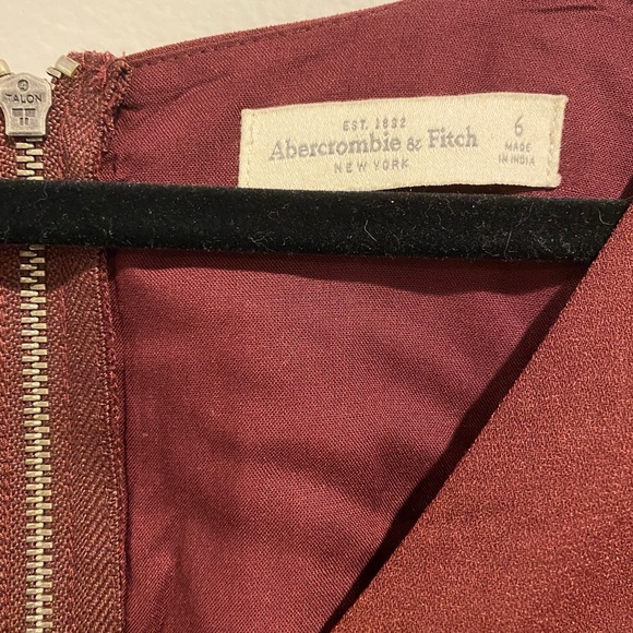 Abercrombie & Fitch wrap skort romper - Picture 3 of 3